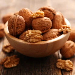 English Walnut Tree -Green Yard Plant Store English Carpathian Walnut 2 FGT