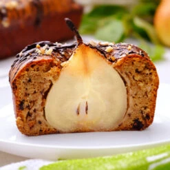 Warren Pear Tree 8 Warren Pear Tree -Green Yard Plant Store Warren Pear Tree 3